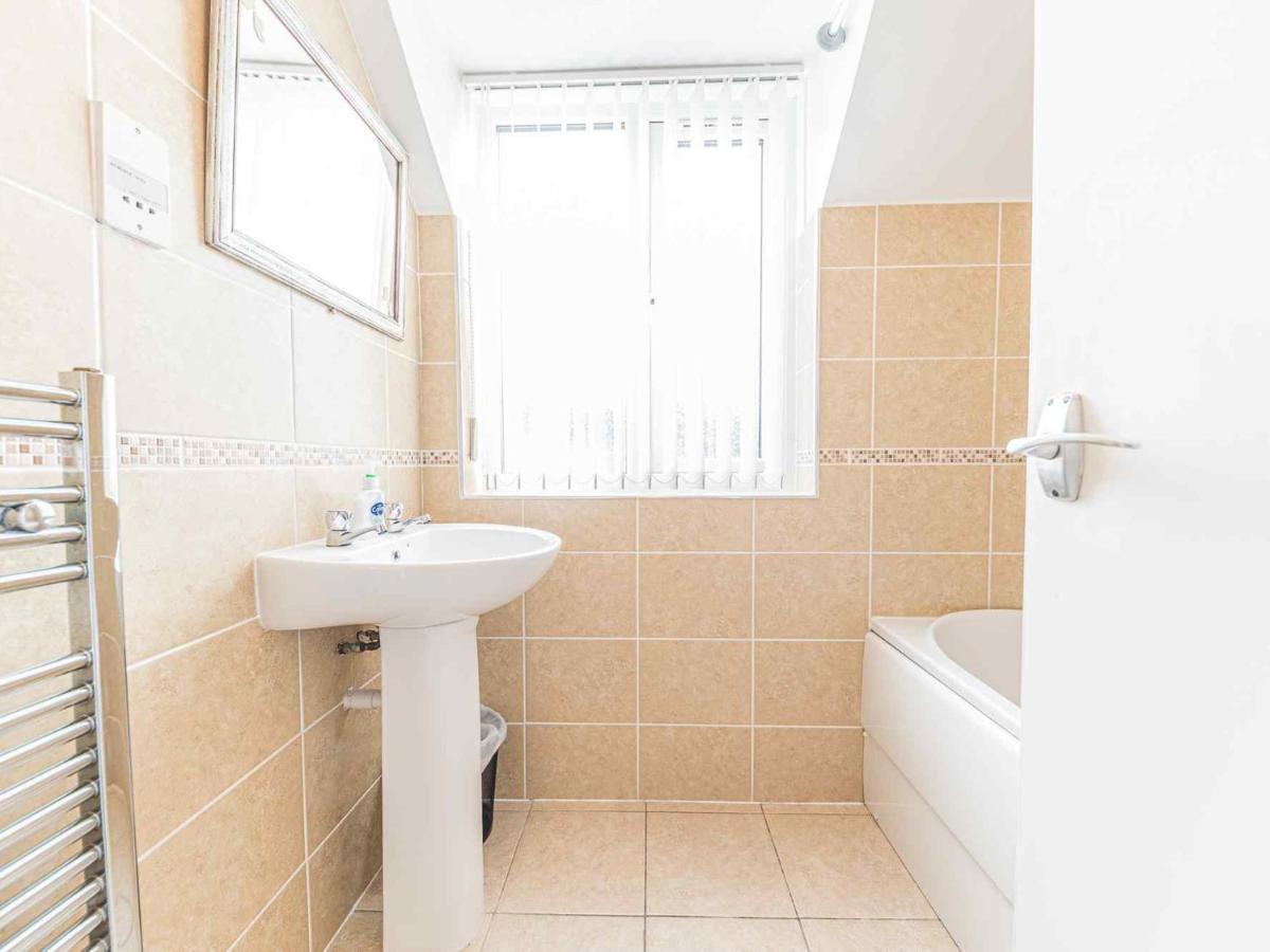Pass The Keys Comfortable 3 Bed In Central Bowness With Parking Уиндермер Екстериор снимка