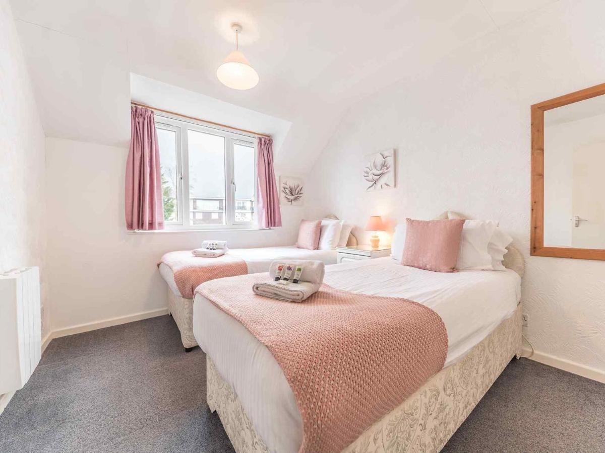 Pass The Keys Comfortable 3 Bed In Central Bowness With Parking Уиндермер Екстериор снимка